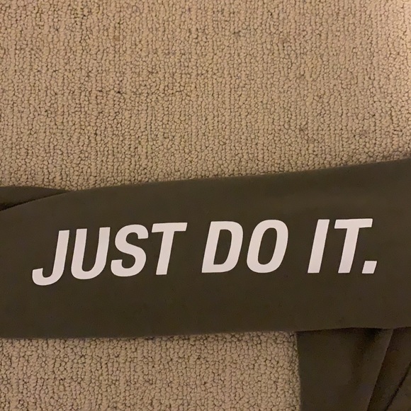 Rare nike air hoodie - Picture 3 of 3